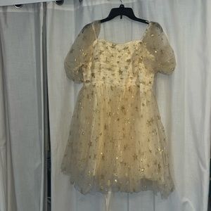 Yellow/gold size 8 homecoming or Taylor swift concert dress